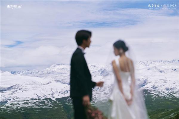 KOK体育手机APP下载夏季拍婚纱照跟着去野映画去川西追寻向云端(图5)